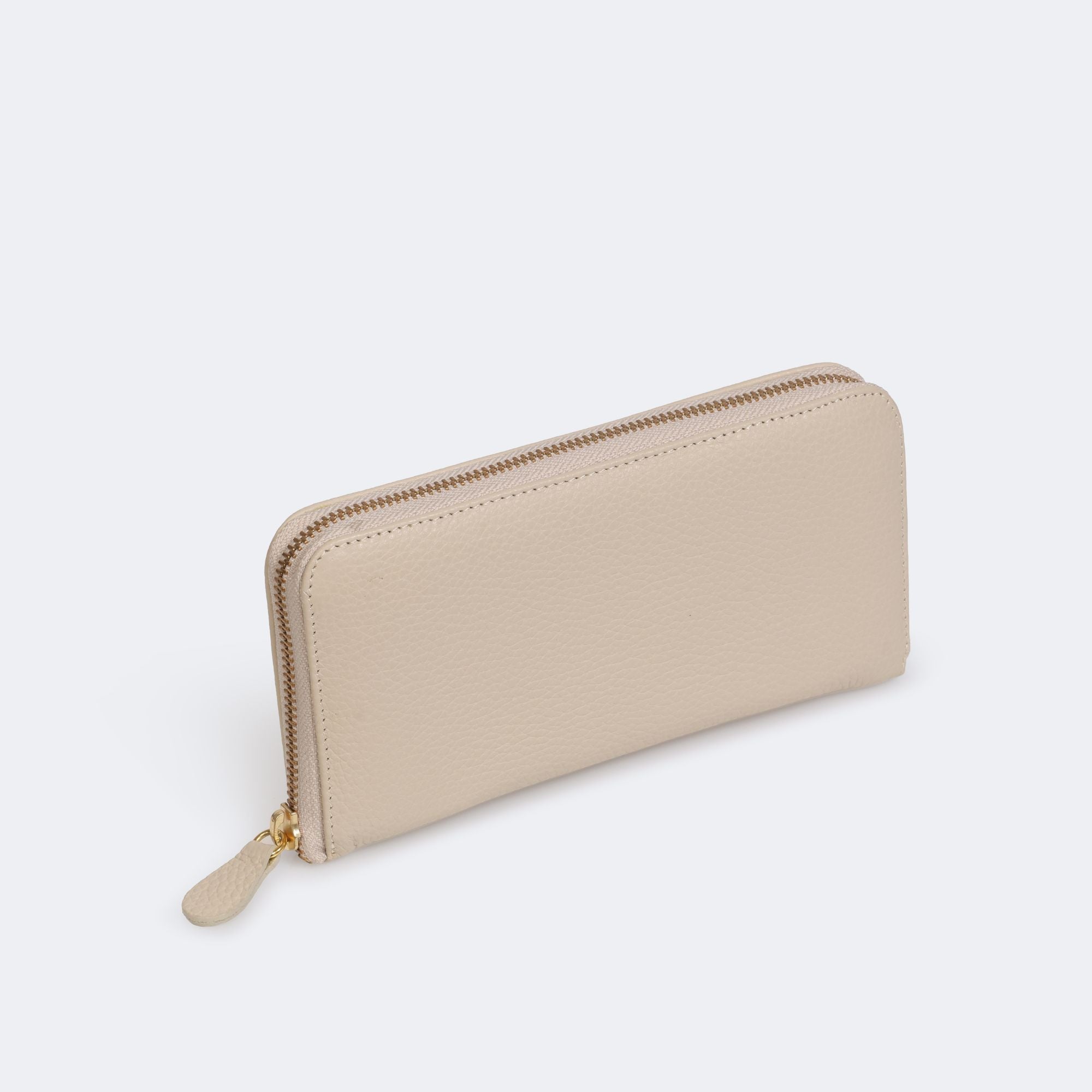 Medium Wallet – Leather Zip-Around Wallet