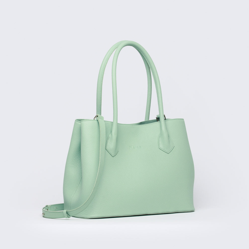 Katie Tote